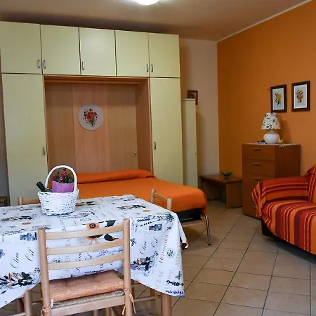 Gli Angeli Agriturismo مزرعة للإقامة