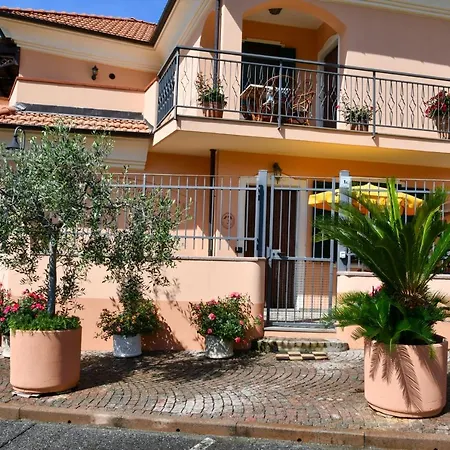 Gli Angeli Agriturismo בית חווה *
